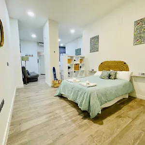 https://bien-ubicado-completo-y-nuevo-p7.hotelsinnerja.org